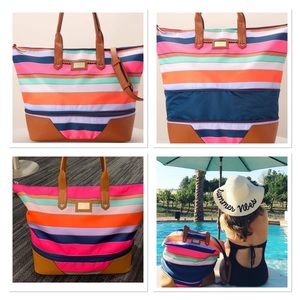 Brand New, Never Taken Out Of Package, Stella & Dot Getaway Bag.